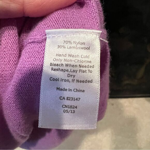 Talbots lambswool sweater size Medium - Picture 2 of 3